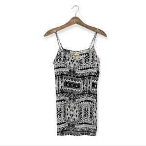 Show Me Your MuMu Black & White Pattern Cami Top Slip
